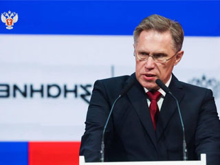 Герои в белых халатах